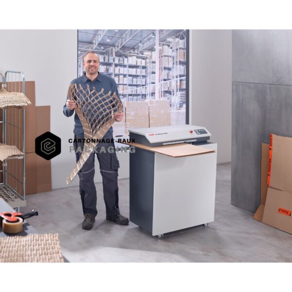 Travailleur se servant du profipack 400